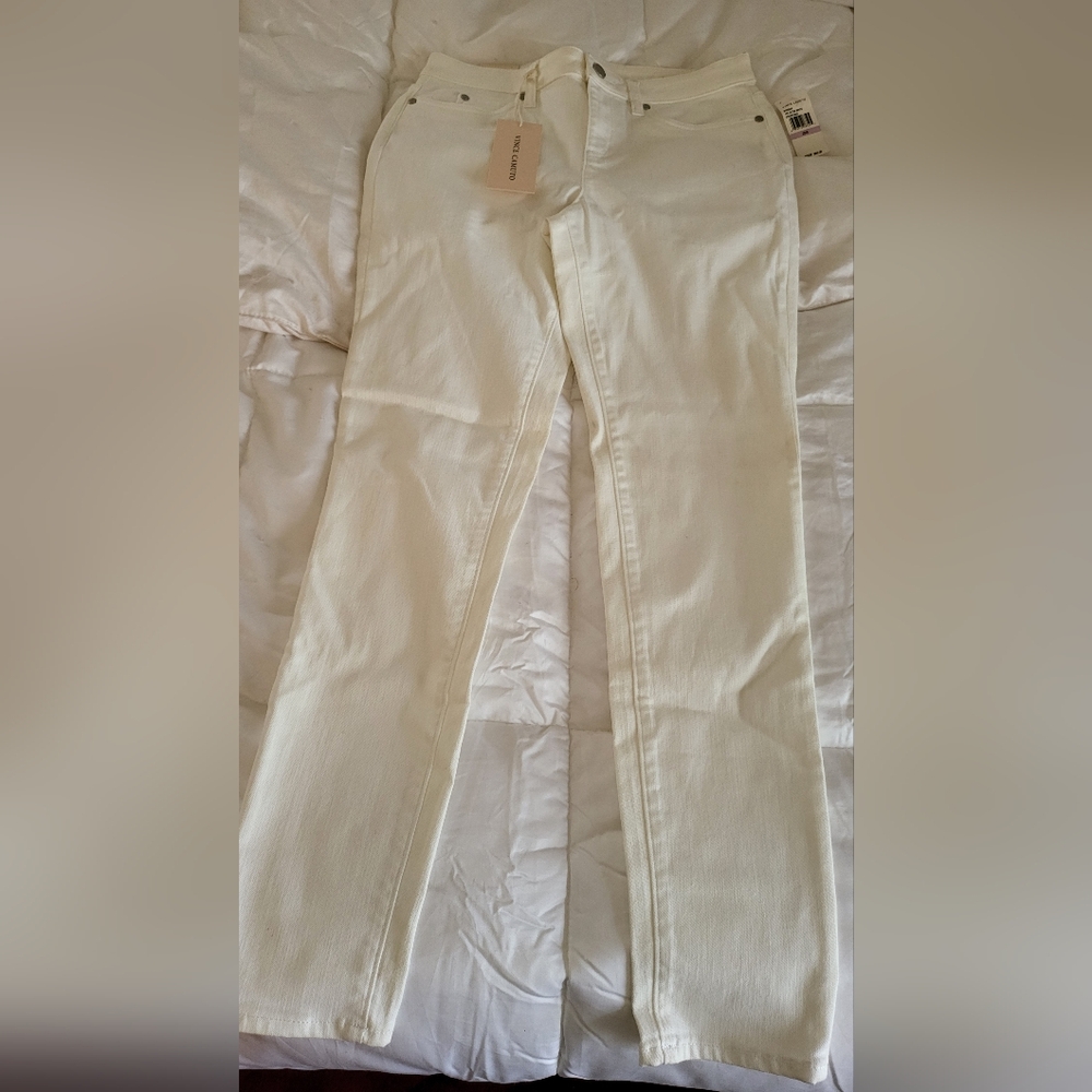 Vince Camuto white denim pants Size 6 Nwt